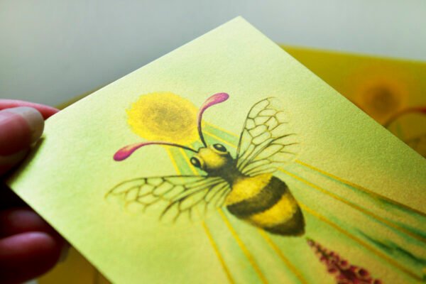 Close Up of Gold Pearlescent Fantasy Honey Bee Art Postcard showing glitter shine and magenta colour details